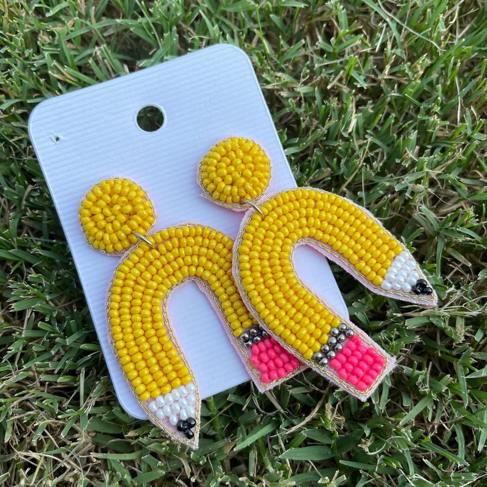 Seed bead pencil earrings